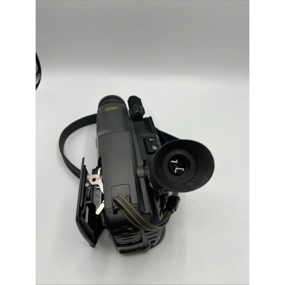 JVC Compact VHS GR-15 Camcorder FOR PARTS ONLY